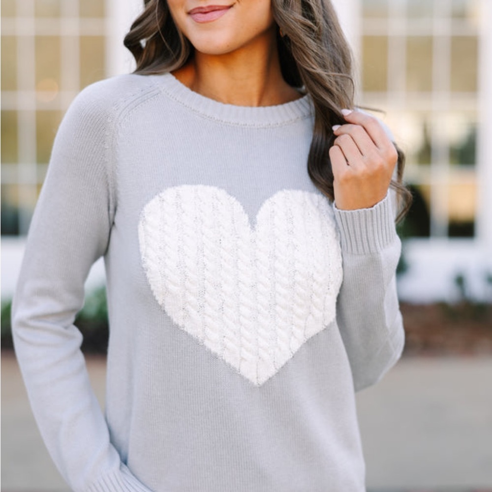 Coquette Heart Sweater Gray Cable Knit Cozy Crewneck L